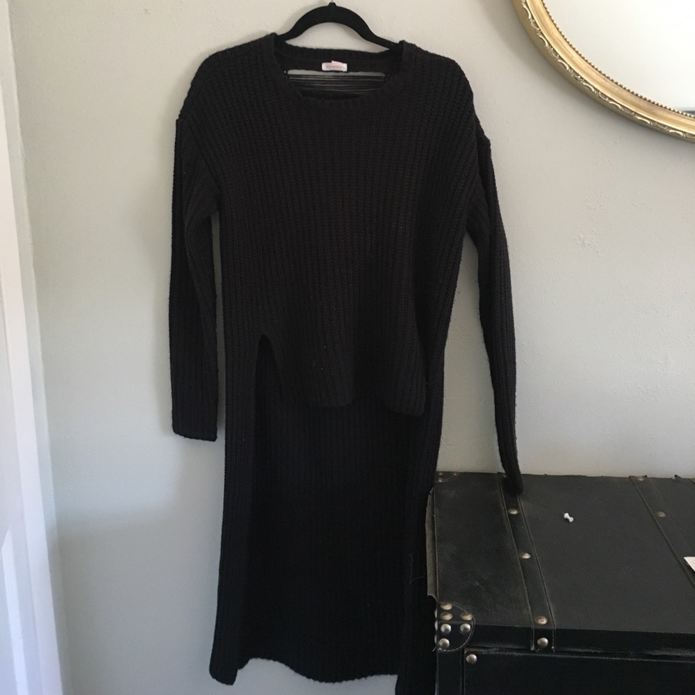 Black heavy weight sweater