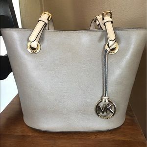 Michael Kors tan leather purse