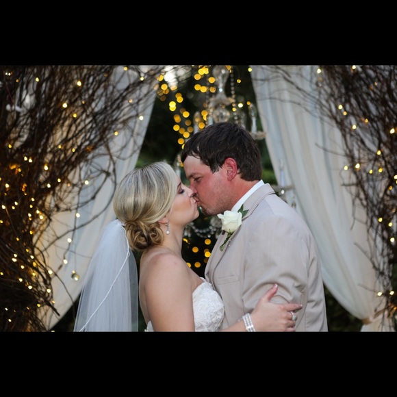 Meet your Posher, Haley - Picture 1 of 1