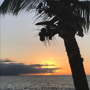 Meet your Posher, Hasin