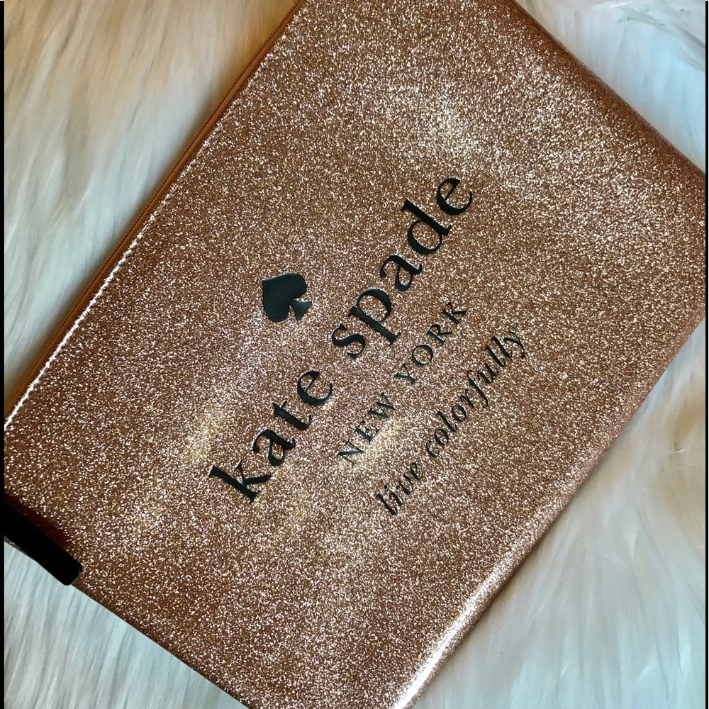 ✨Kate Spade Glitter Gia Pouch✨
