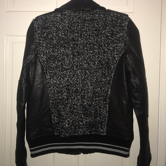 Leather jacket - Picture 3 of 6