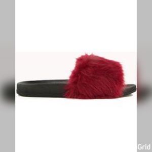 Forever Izzy-8 Furry Burgundy Slides