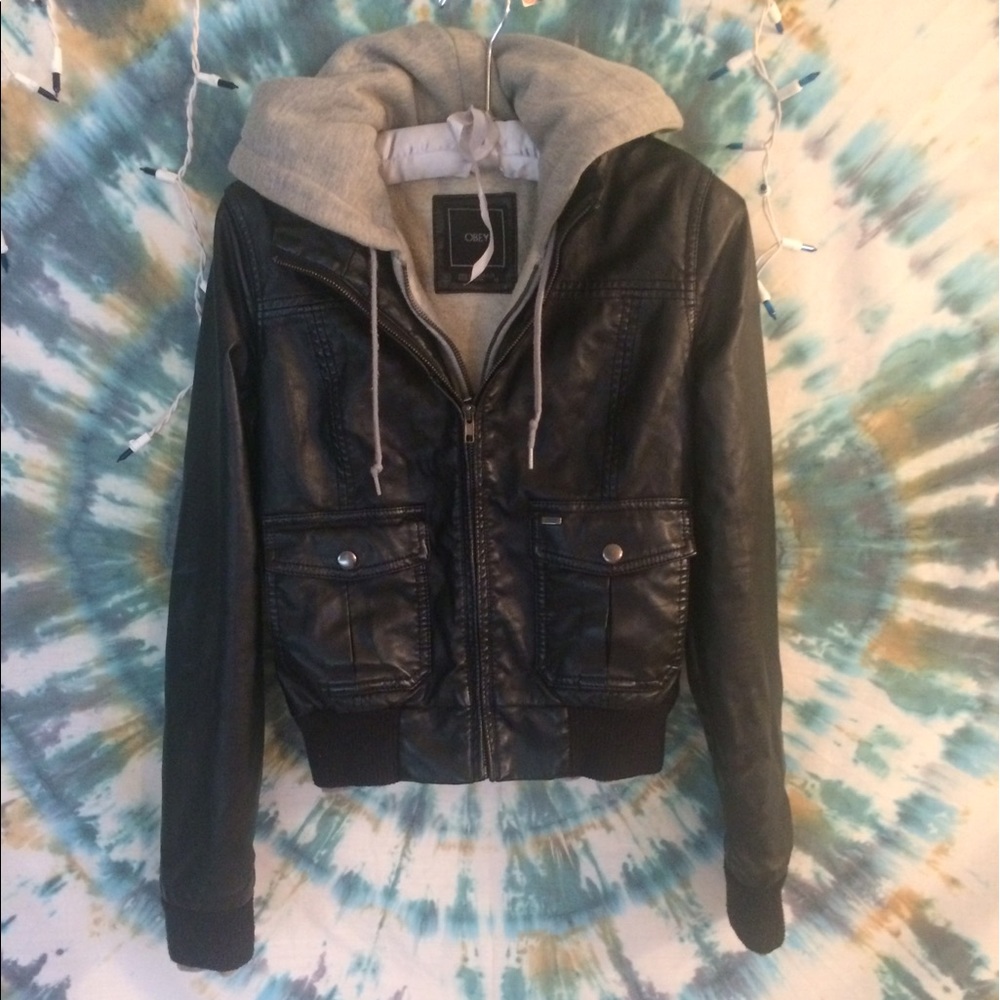 OBEY Jacket 🍃🍂