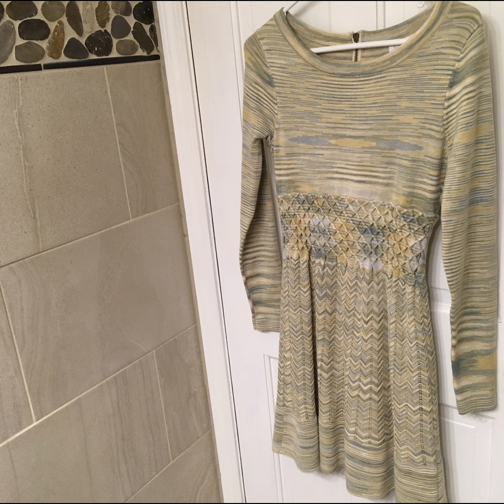 Jessica Simpson Dress