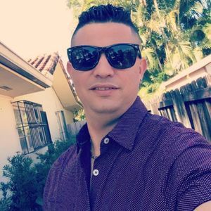 Meet your Posher, Aurelio javier