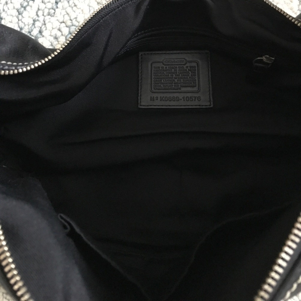 Coach Hobo Purse - Picture 3 of 4