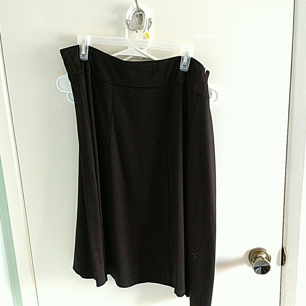 Black skirt