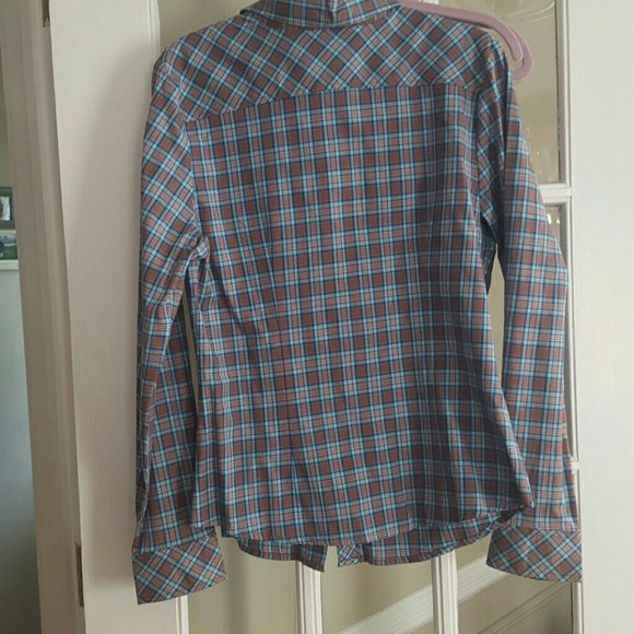 Super cute Paul and Joe (for Target) button down! - Picture 4 of 4