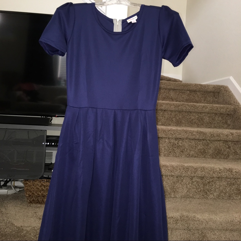 Lularoe Small Amelia