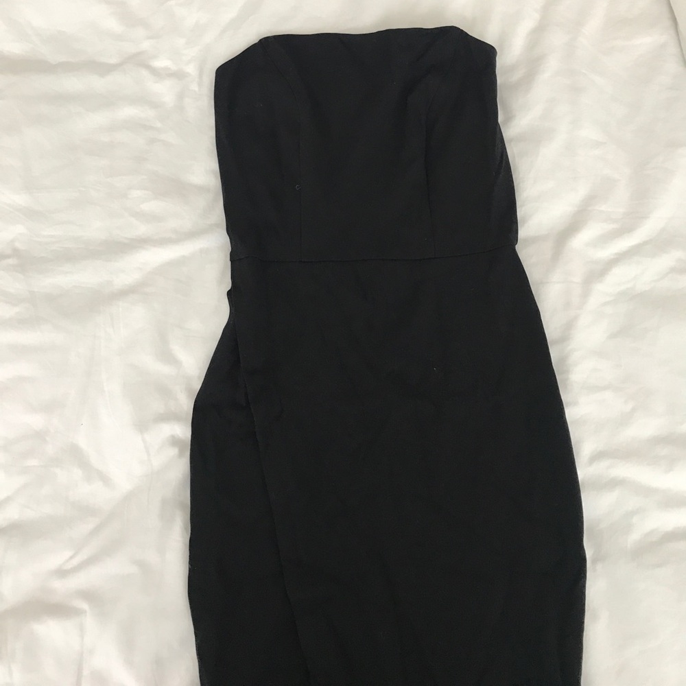 Strapless dress
