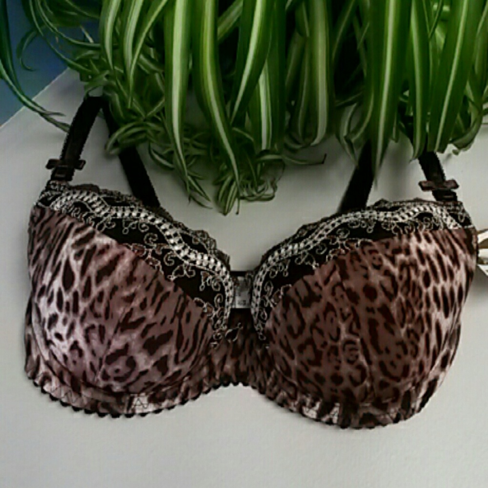NEW Gorsenia leopard push up with embroidery