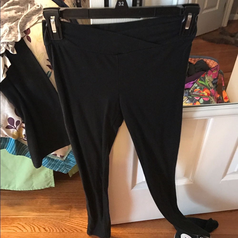 2 pairs of black leggings