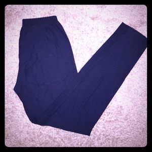 Os Butter-soft solid Navy blue leggings