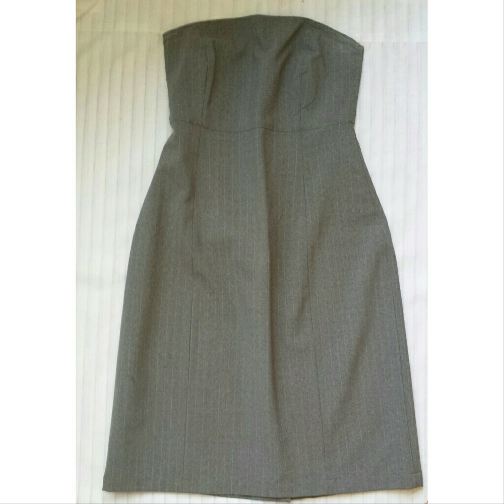 Woman's Strapless Grey Dress Gap