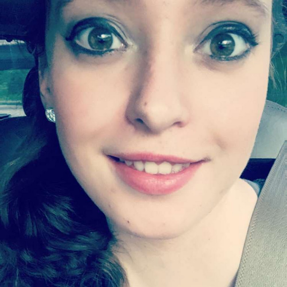Meet your Posher, Eleanor
