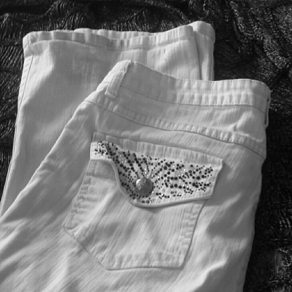 White designer Jean's