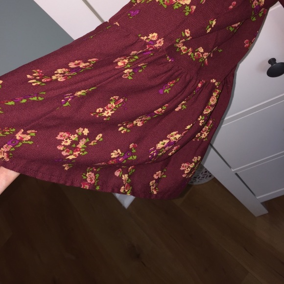 SOLD - Picture 2 of 4