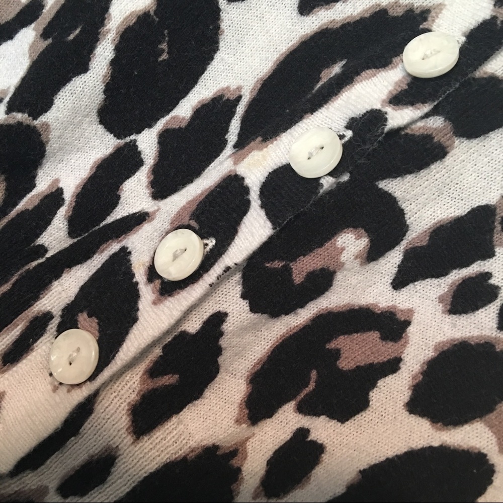 Sold•Charlotte Russe Crop Cardigan M - Picture 4 of 4