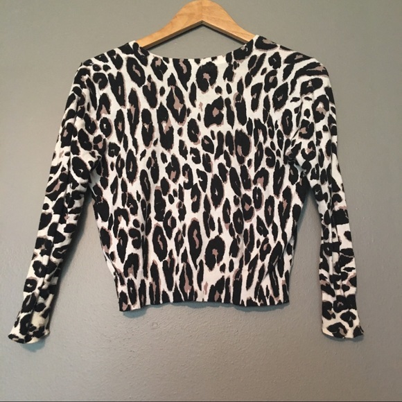 Sold•Charlotte Russe Crop Cardigan M - Picture 2 of 4