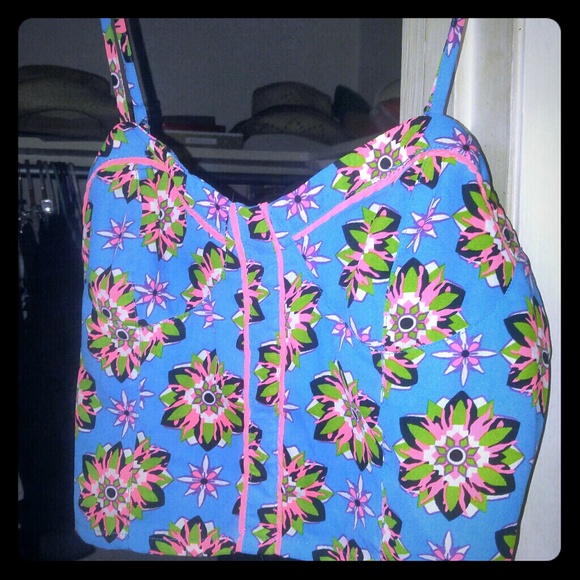 Flying Tomato Crop Top - Picture 1 of 3