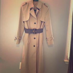 Aigner trench coat