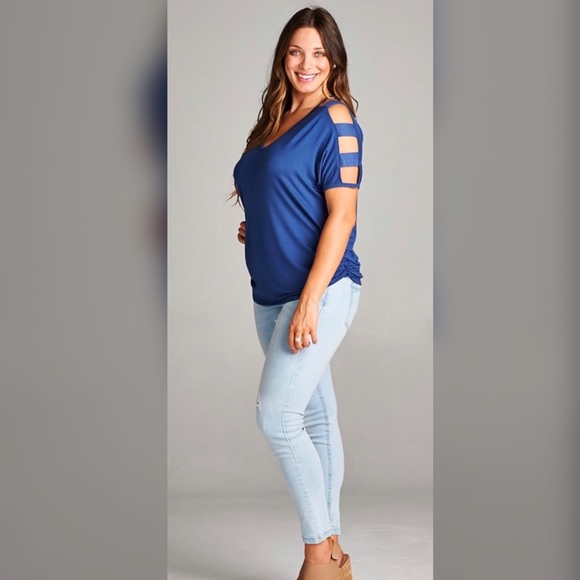 Here I Am Top! - Picture 2 of 3