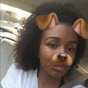 Meet your Posher, Brooke