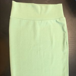 NWOT LulaRoe Small Cassie Skirt Dark Mint 💚💚💚