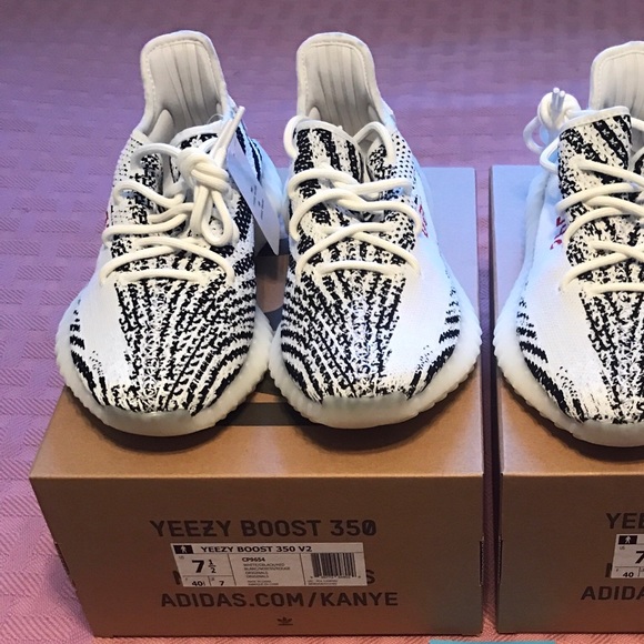 YEEZY V2 ZEBRA - Picture 1 of 1