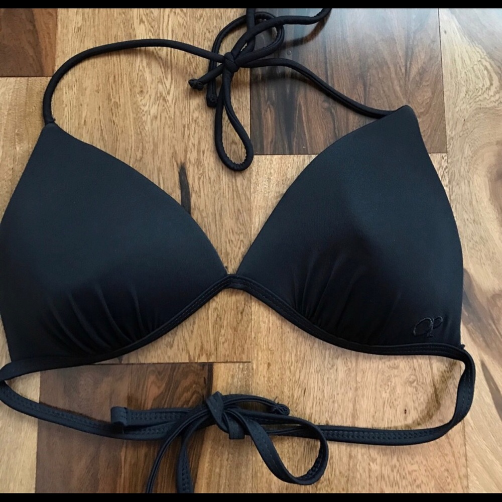 Bikini top