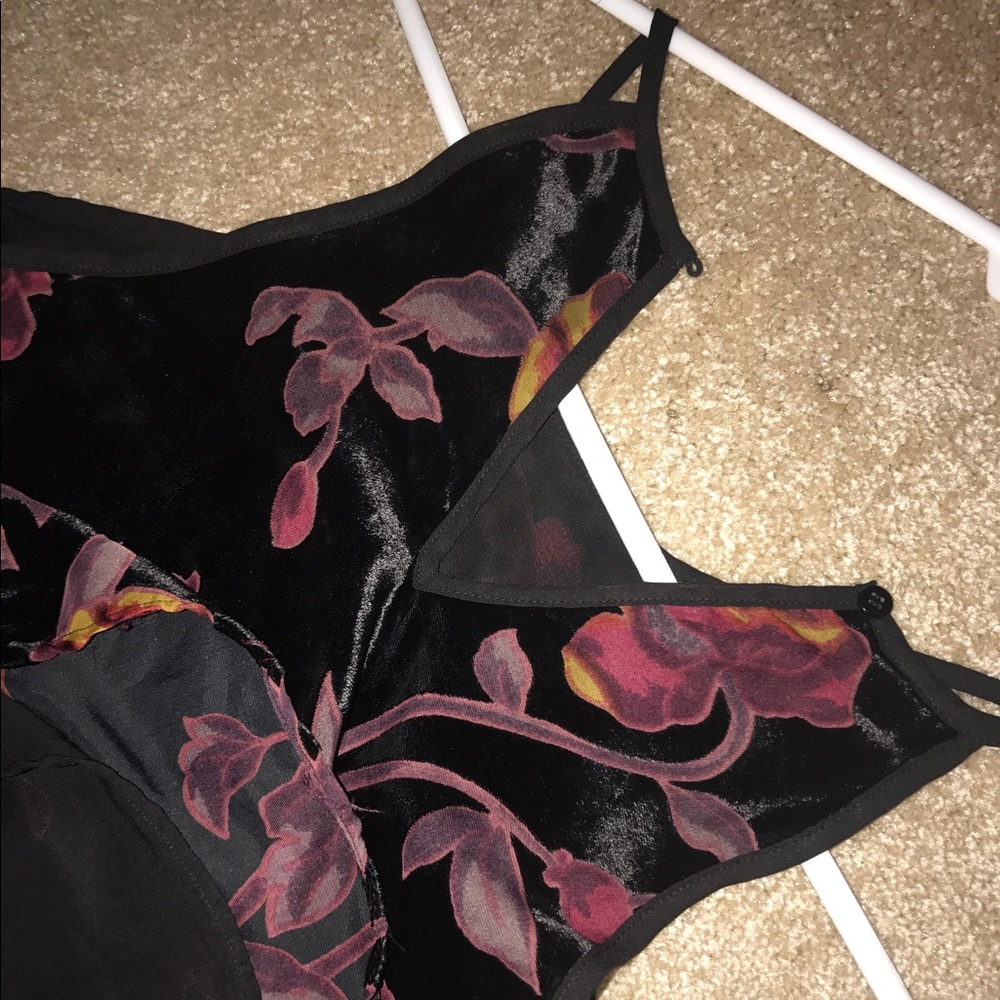 Cropped velvet forever 21 shirt - Picture 1 of 4