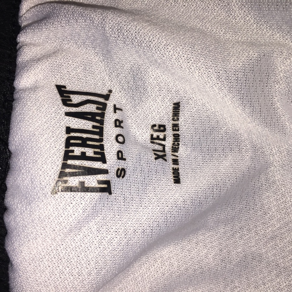 shorts - Picture 3 of 3