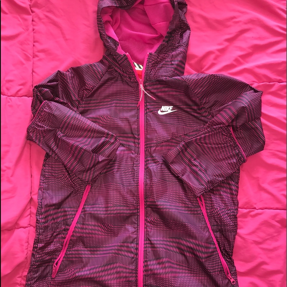 Nike windbreaker