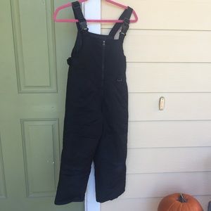 Cherokee snow bib overalls -excellent condition