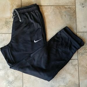 Nike Therma Fit Sweat Pants L