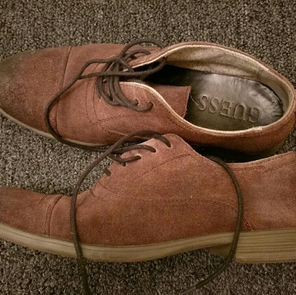 Guess Vintage Style Casual Dress Shoes