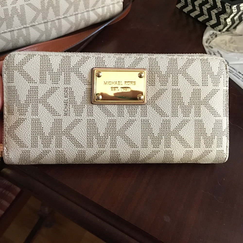 Michael Kors Wallet