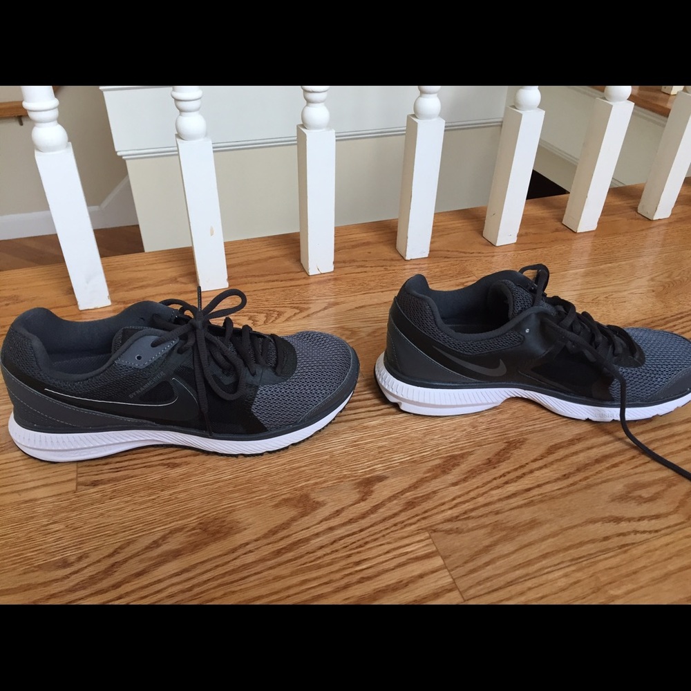 Nike zoom winflo sneakers