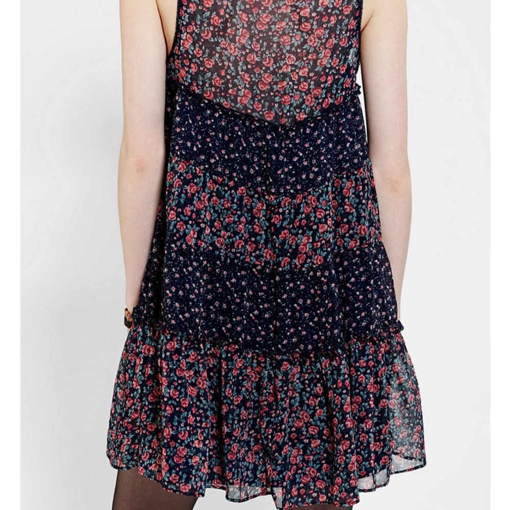 NWT Urban Outfitters Floral Tiered Dress, Size S - Picture 4 of 4
