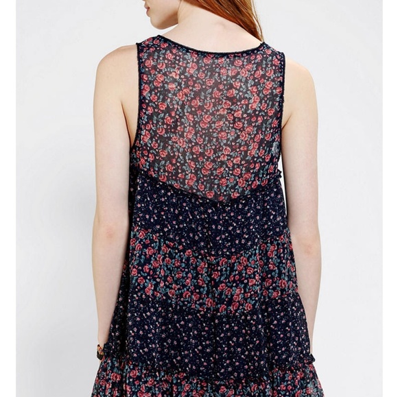 NWT Urban Outfitters Floral Tiered Dress, Size S - Picture 3 of 4