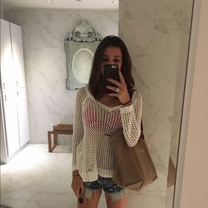 Meet your Posher, Carla