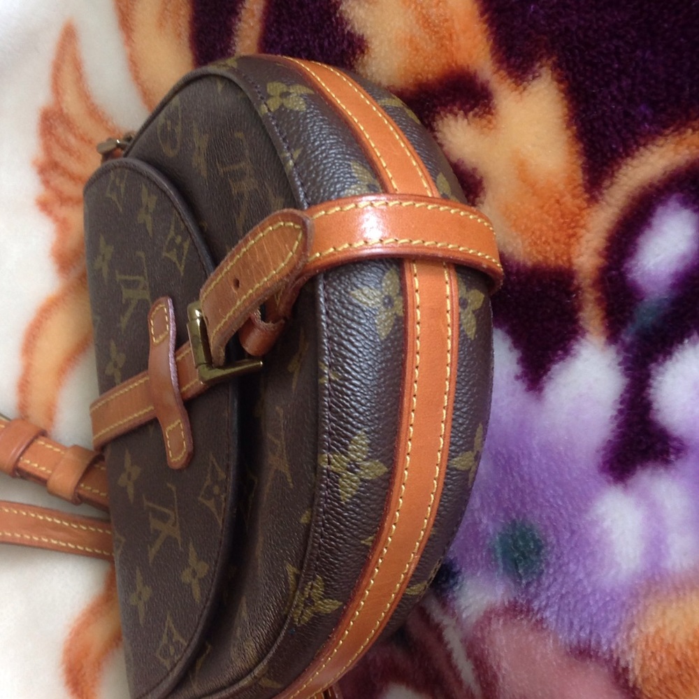 Louis Vuitton Chantilly pm