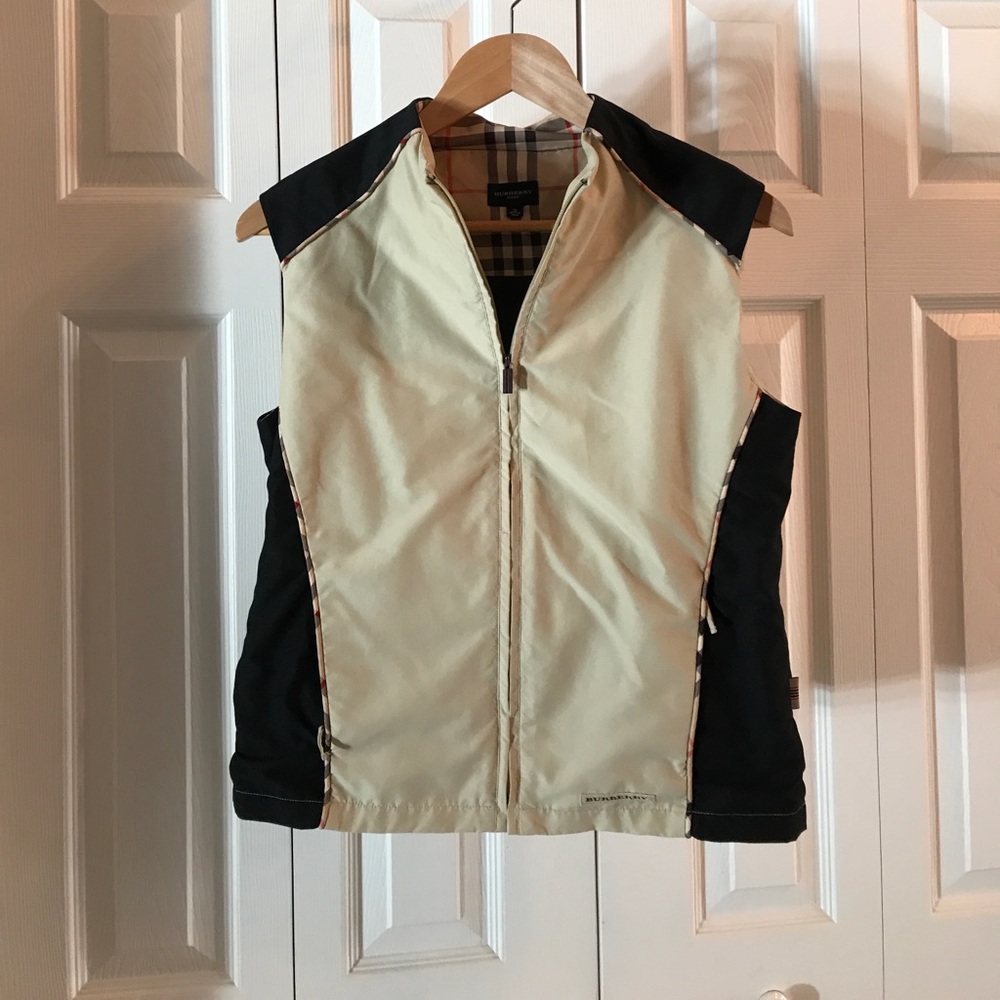 Burberry vest