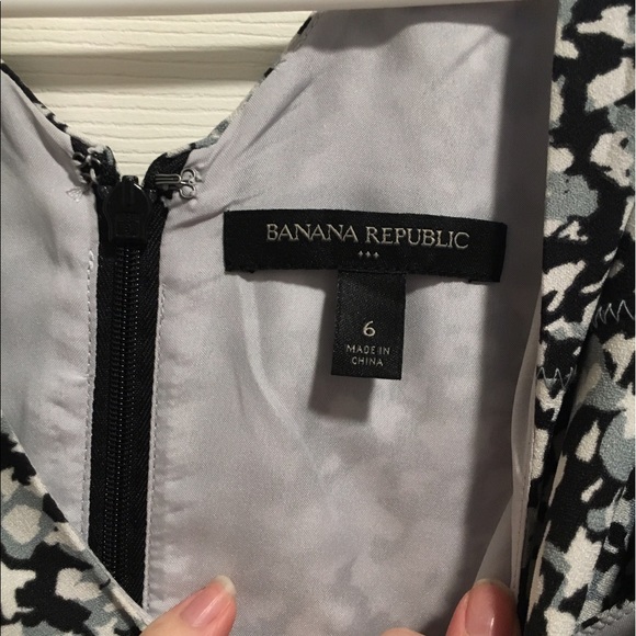 Banana Republic Floral Dress - Picture 5 of 5