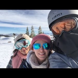 Meet your Posher, Parisa