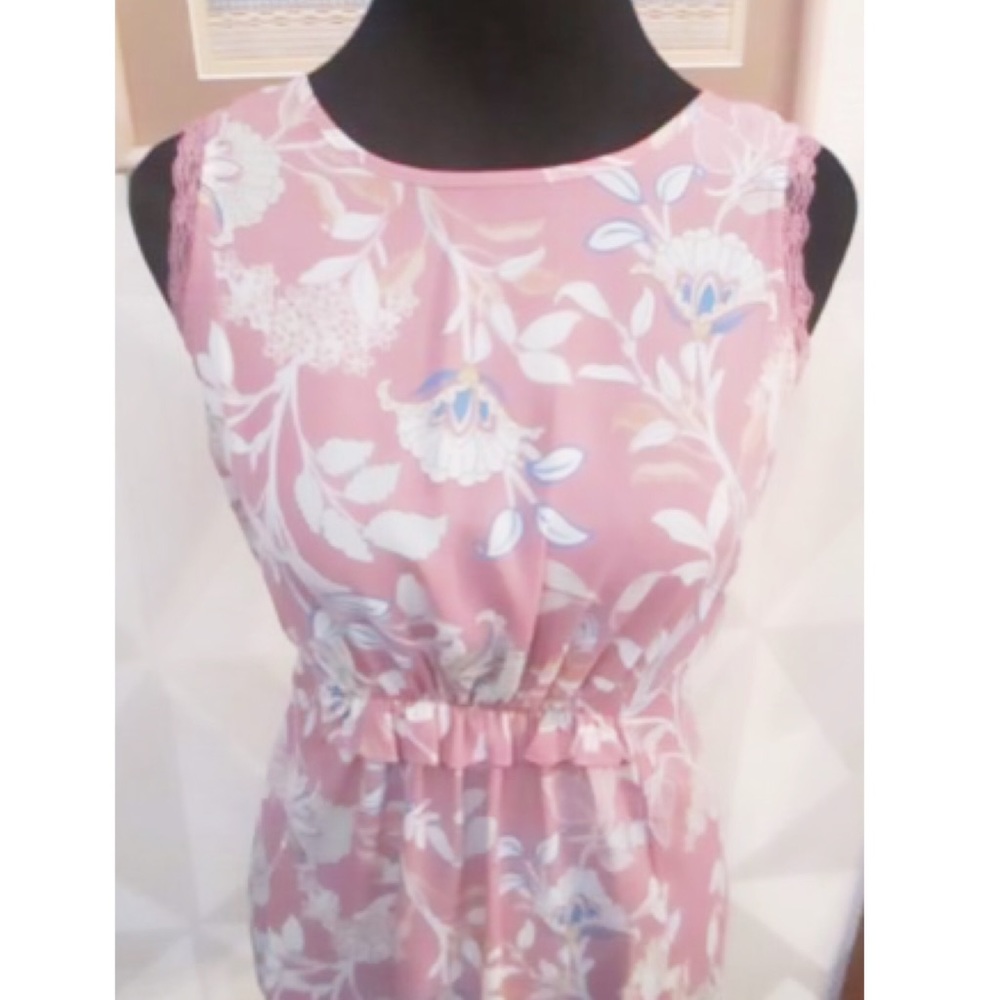 SOLD LC Lauren Conrad Sz L Ruffle Front Tank Top - Picture 3 of 6