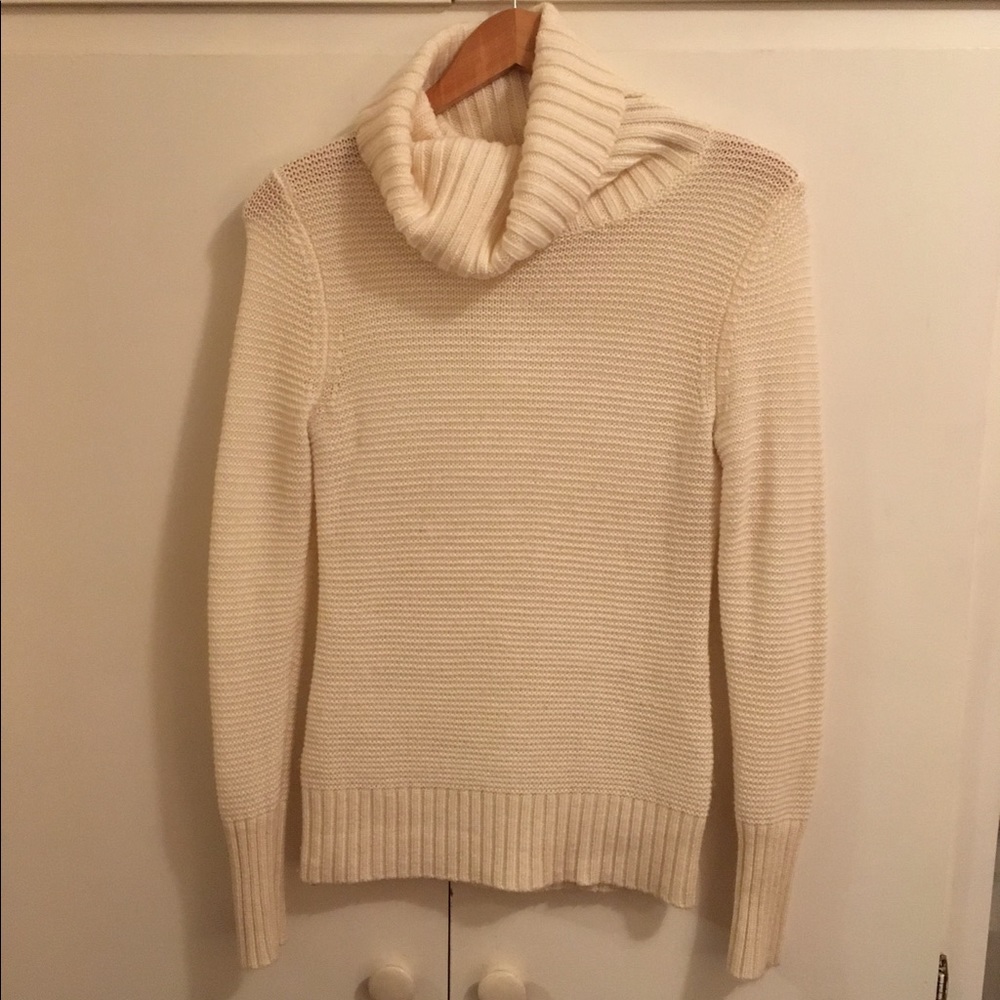 Banana Republic sweater