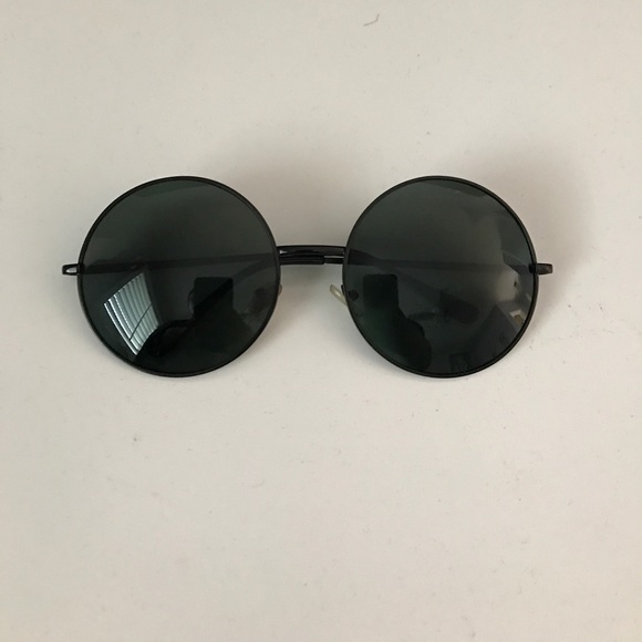 Accessories - Round Sunglasses