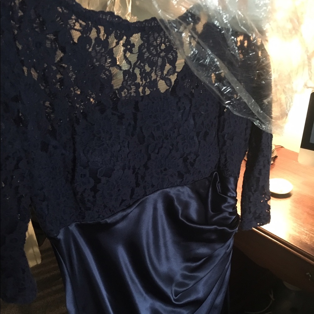 Long formal lace/satin dress